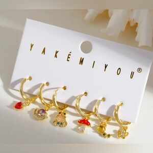 14K Gold Disney Alice In Wonderland Theme Hoop Mismatched Earring Set Character